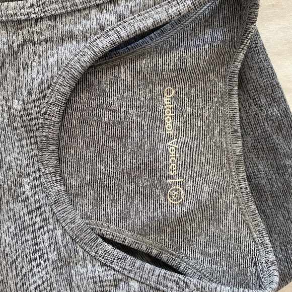 Outdoor Voices Athena Crop and Springs Leggings - Picture 3 of 4